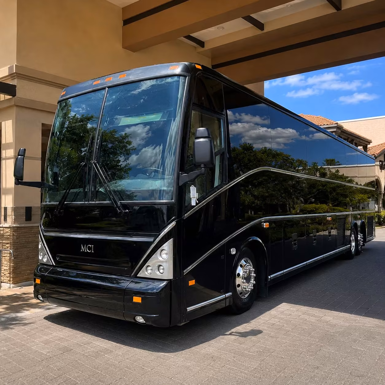 conference and convention shuttle bus rentals in vacaville
